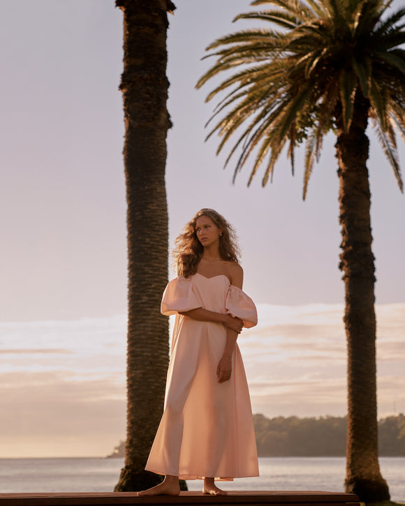 Color: ballet-pink