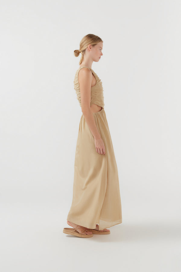 Color: Sand