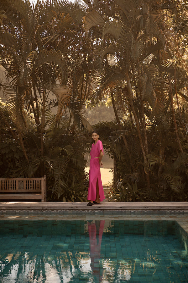 Color: magenta