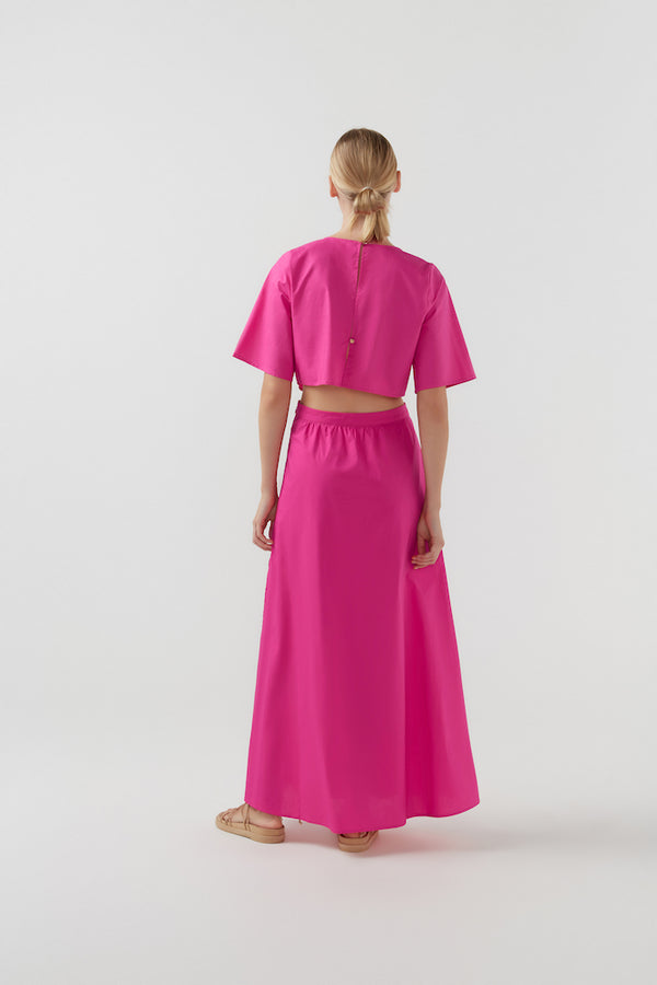 Color: magenta