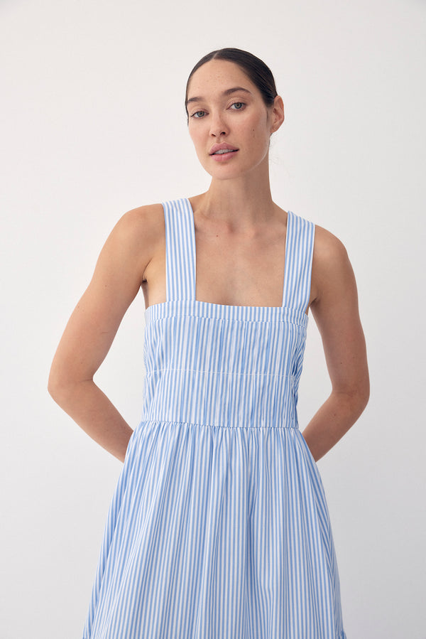 Color: blue-stripe