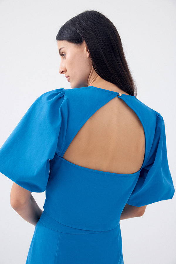 Color: Electric Blue