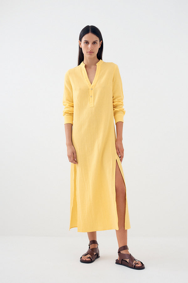 Color: Pina Colada