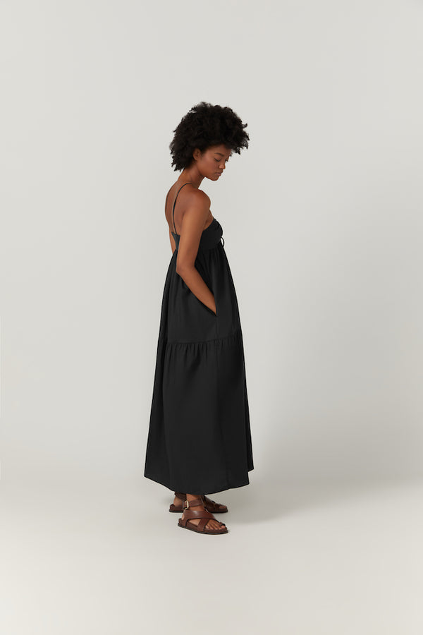 Color: black