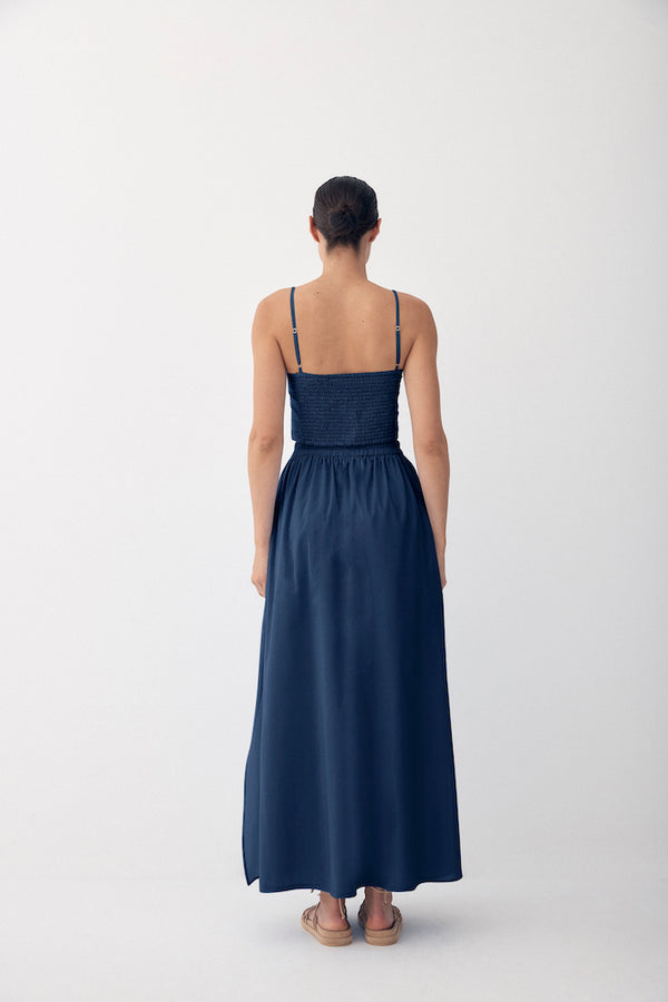 Color: Navy