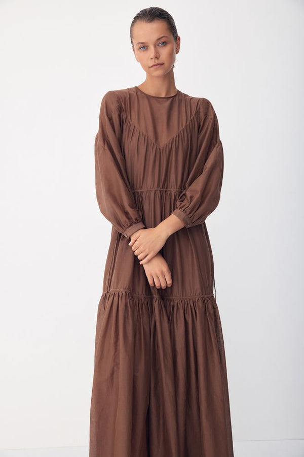 Color: Chocolate