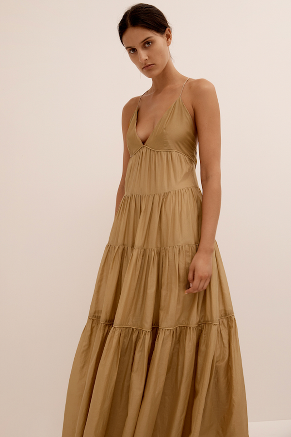 Color: Taupe