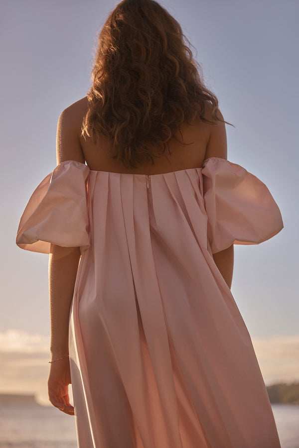 Color: ballet-pink