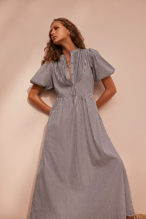 Color: black-stripe