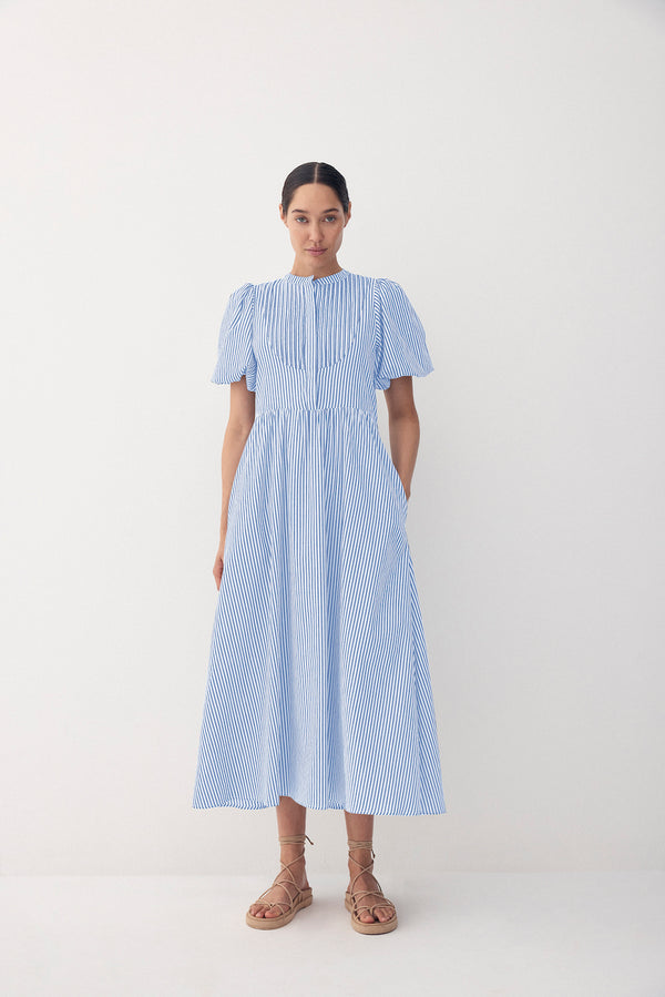 Color: blue-stripe