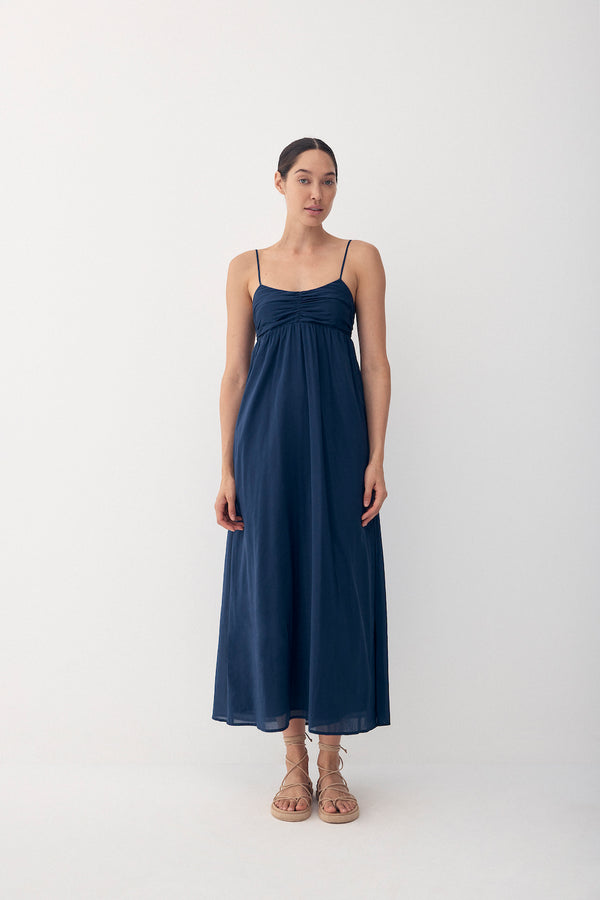 Color: navy